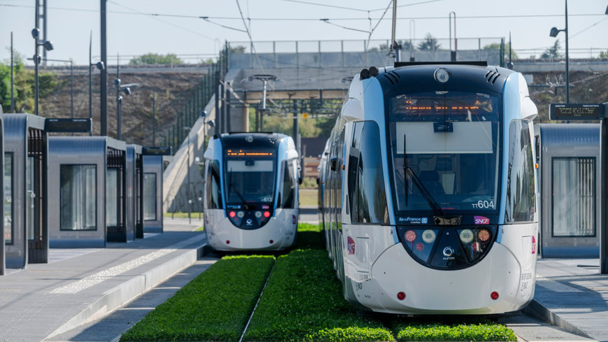 Alstom’s Citadis Dualis trams were inaugurated on the new line T12, in the Île-de-France region